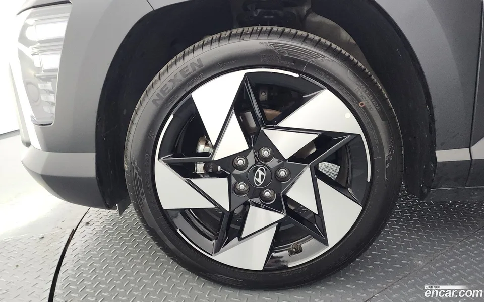 Hyundai Kona 1.6 2WD 2025 — миниатюра 5