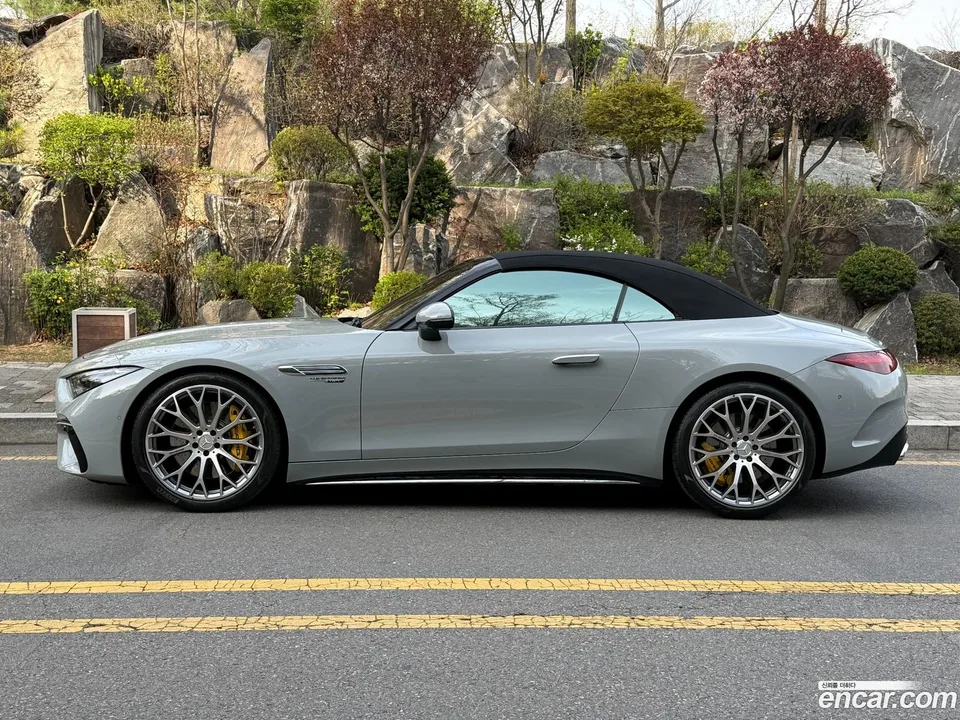 Mercedes-Benz SL-Class AMG SL63 4MATIC+ 2024 — миниатюра 4