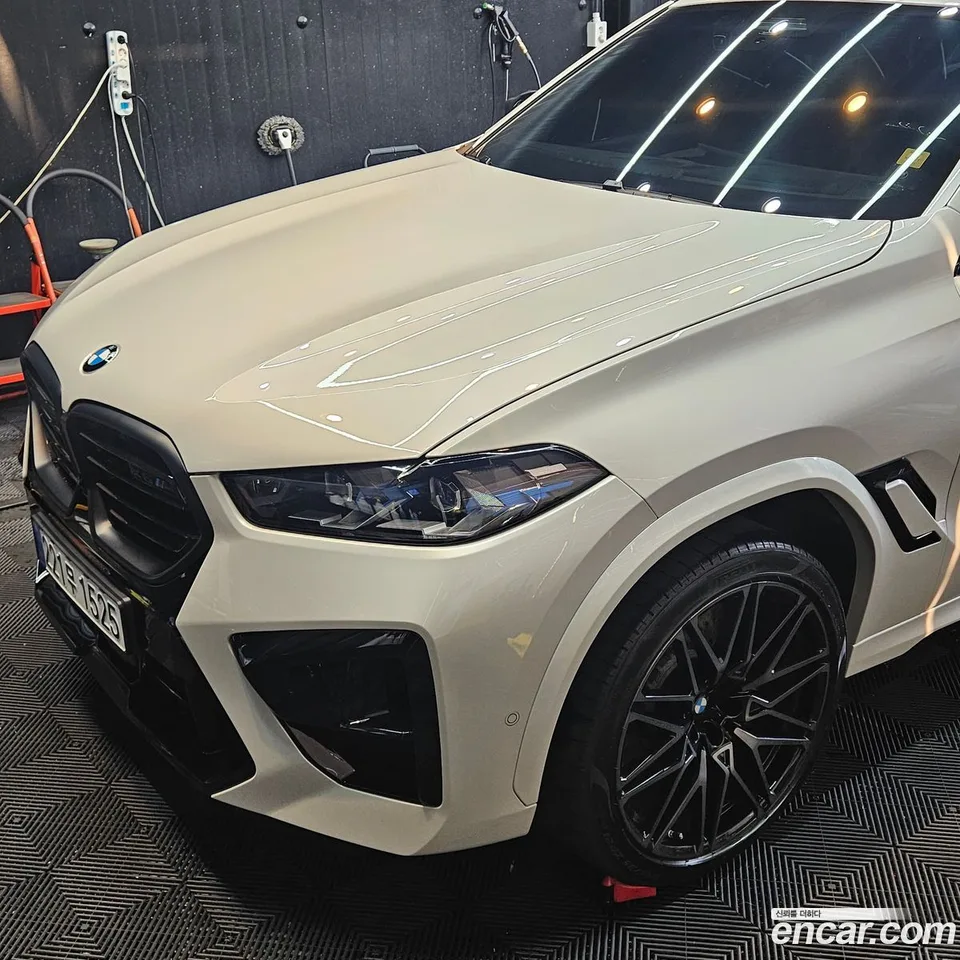 BMW X6 M 4.4 2024 — миниатюра 3