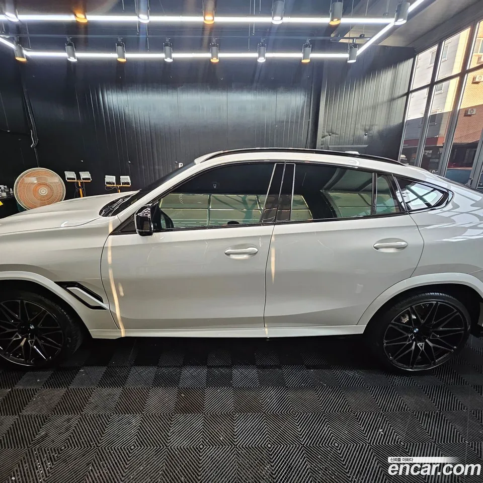 BMW X6 M 4.4 2024 — миниатюра 4