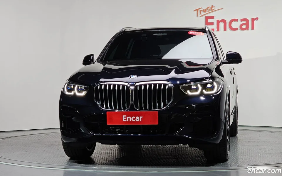 BMW X5 xDrive 40i M 2022 — миниатюра 3
