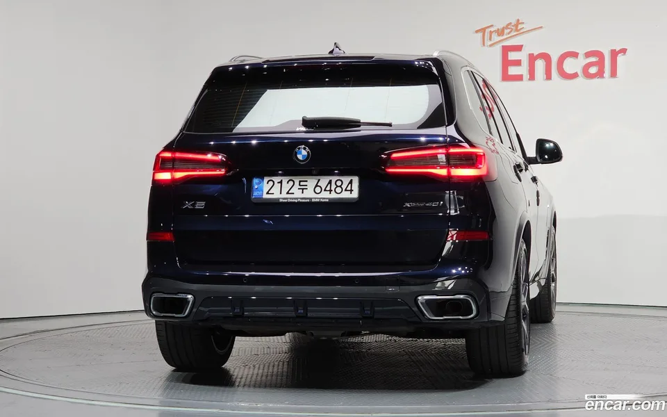 BMW X5 xDrive 40i M 2022 — миниатюра 4