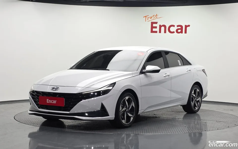 Hyundai Avante 1.6 2022 — фото 1, купить с доставкой в Москву