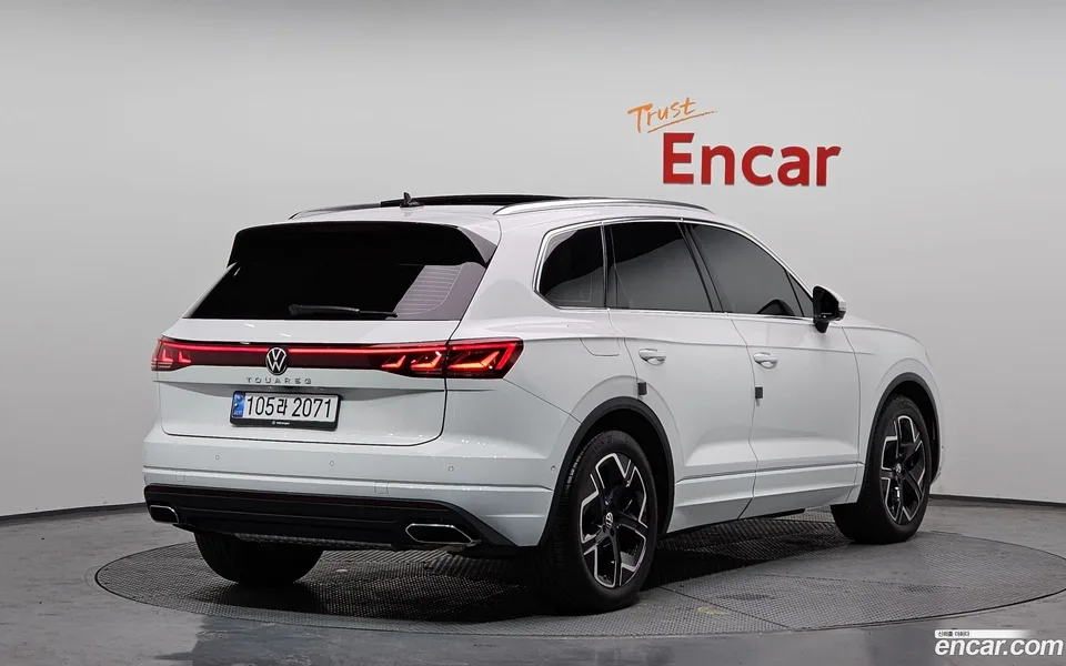 Volkswagen Touareg 3.0 TDI 2024 — миниатюра 2