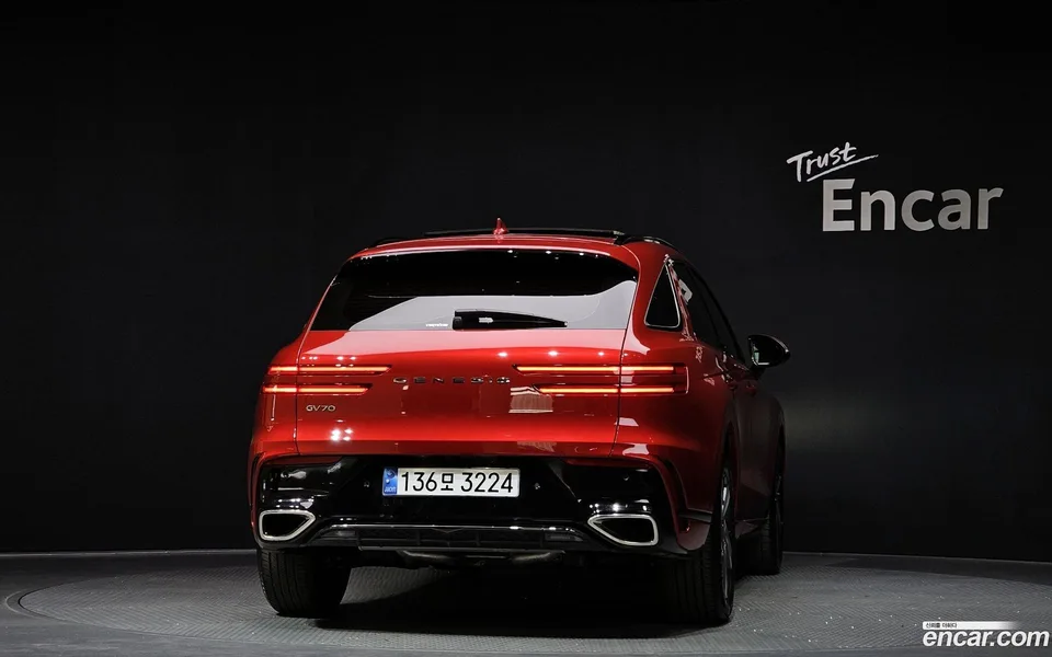 Genesis GV70 2.5T 2WD 2024 — миниатюра 4