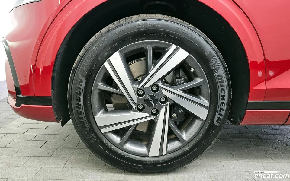 Genesis GV70 2.5T 2WD 2024 — миниатюра 5