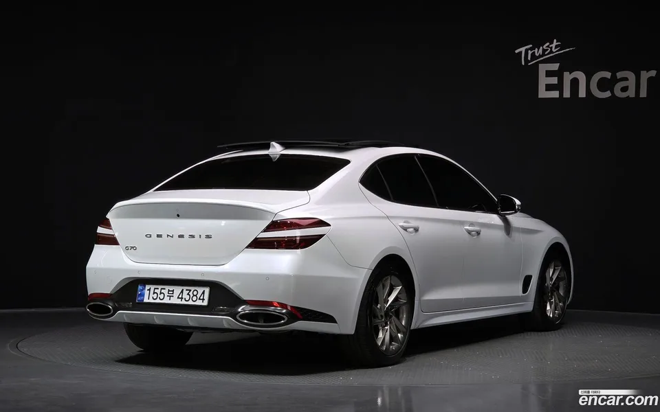 Genesis G70 2.5T 2WD 2024 — миниатюра 2