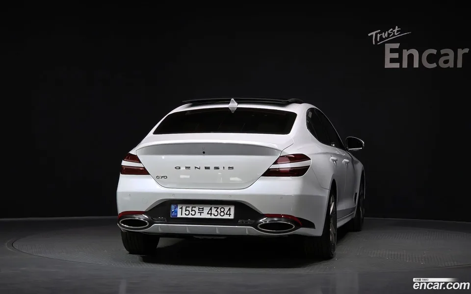 Genesis G70 2.5T 2WD 2024 — миниатюра 4