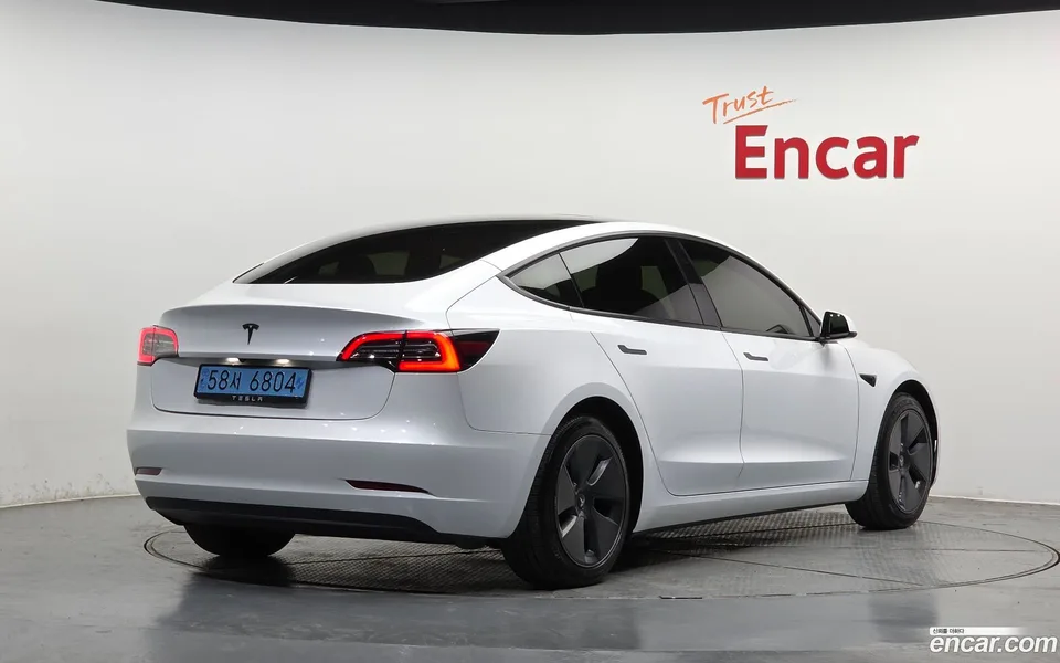 Tesla Model 3 RWD 2022 — миниатюра 2