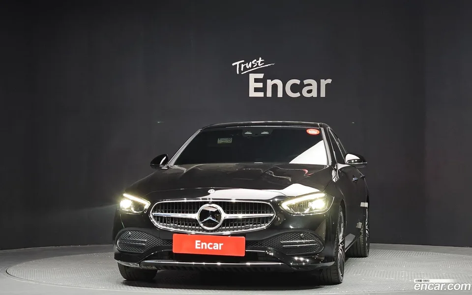 Mercedes-Benz C-Class C300 4MATIC 2024 — миниатюра 3