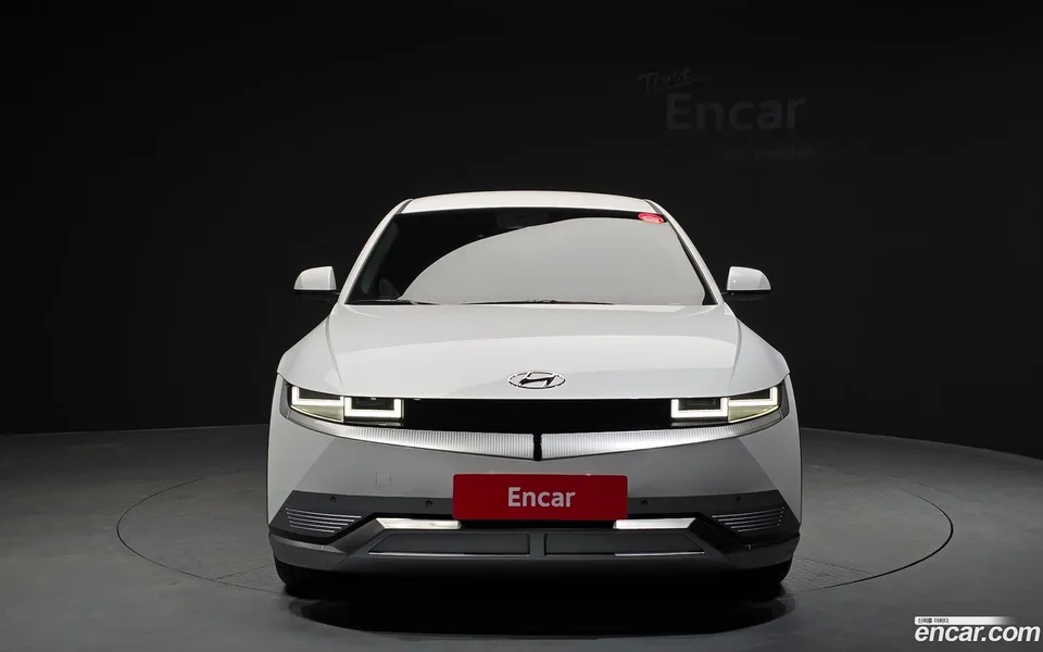 Hyundai Ioniq 5 2024 — миниатюра 3