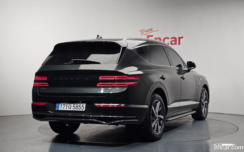 Genesis GV80 2.5T AWD 2023 — миниатюра 2