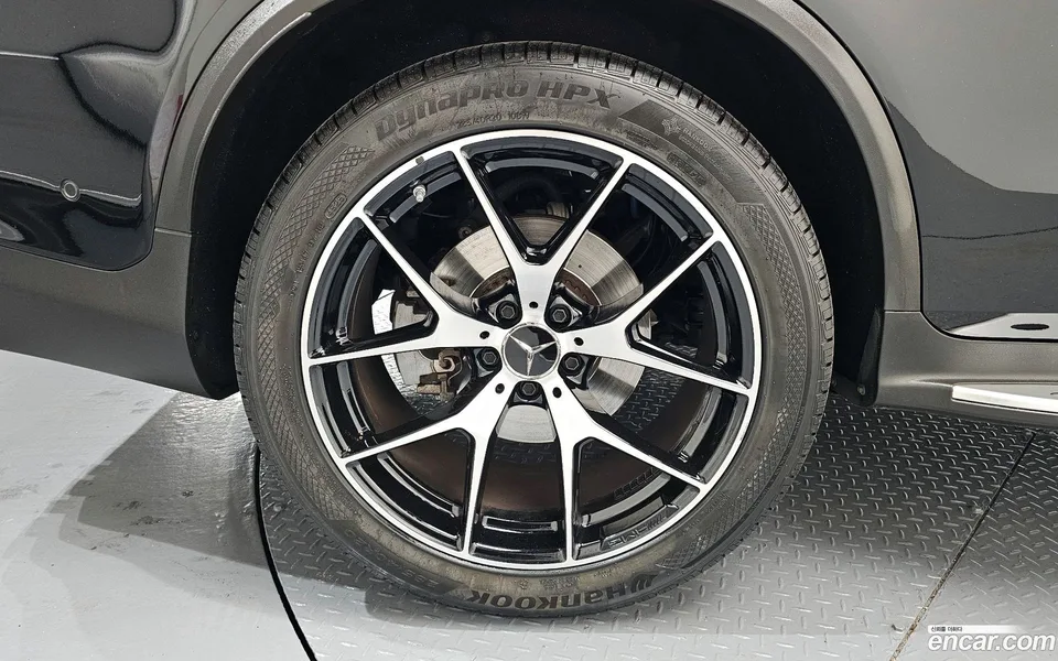 Mercedes-Benz GLC-Class AMG GLC43 4MATIC 2023 — миниатюра 5