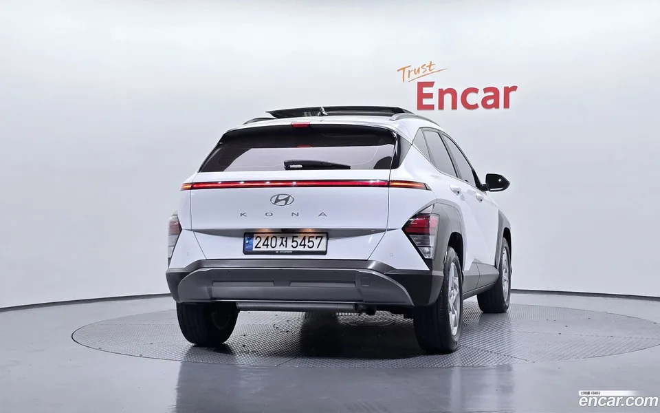 Hyundai Kona 1.6 2WD 2023 — миниатюра 4