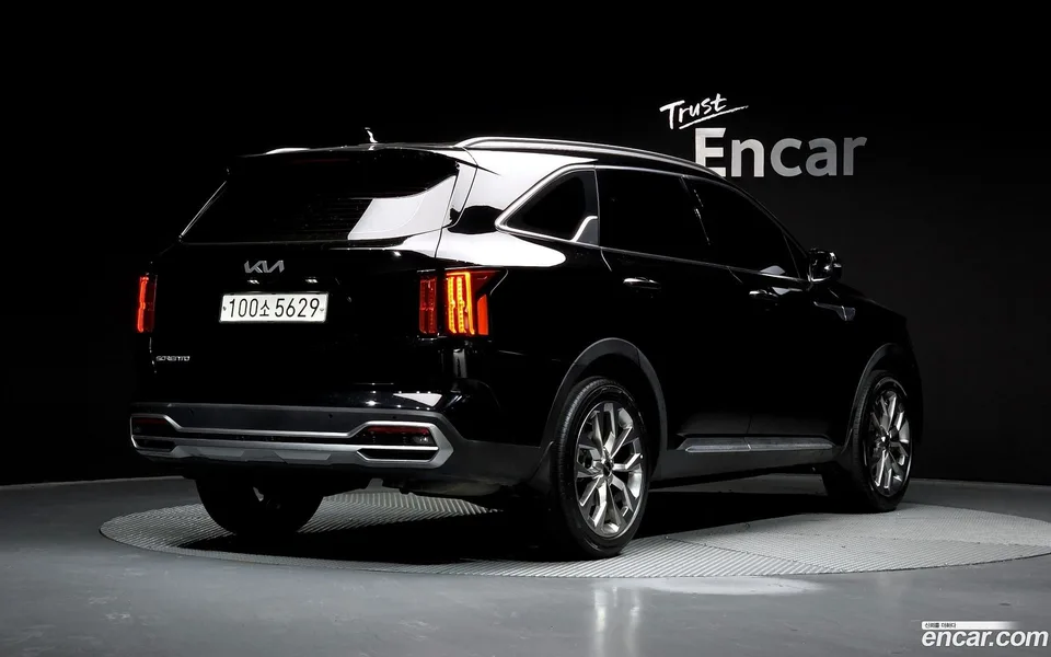 Kia Sorento 2.5T 2WD 2023 — миниатюра 2