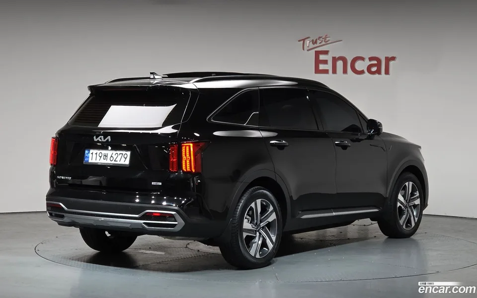 Kia Sorento HEV 1.6 2WD 2023 — миниатюра 2