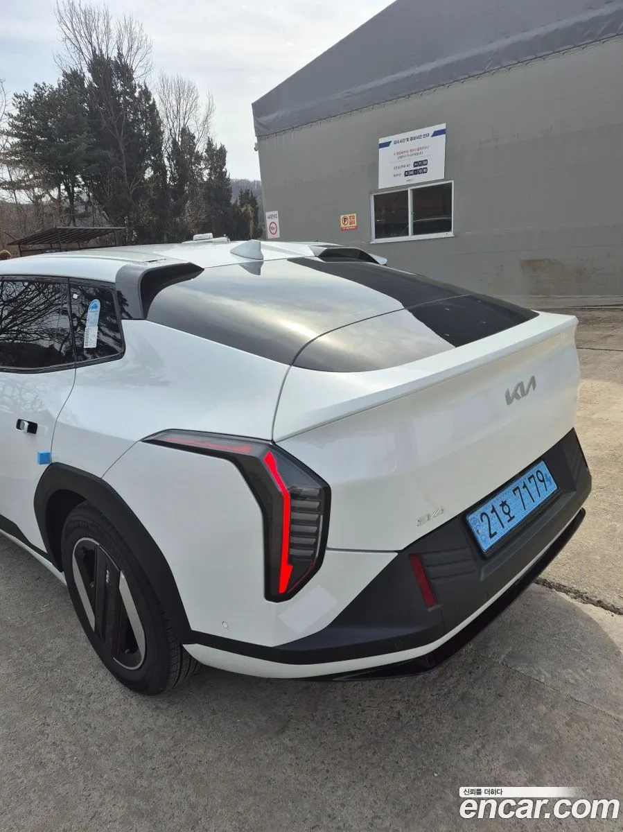 Kia EV4 2WD 2026 — миниатюра 2