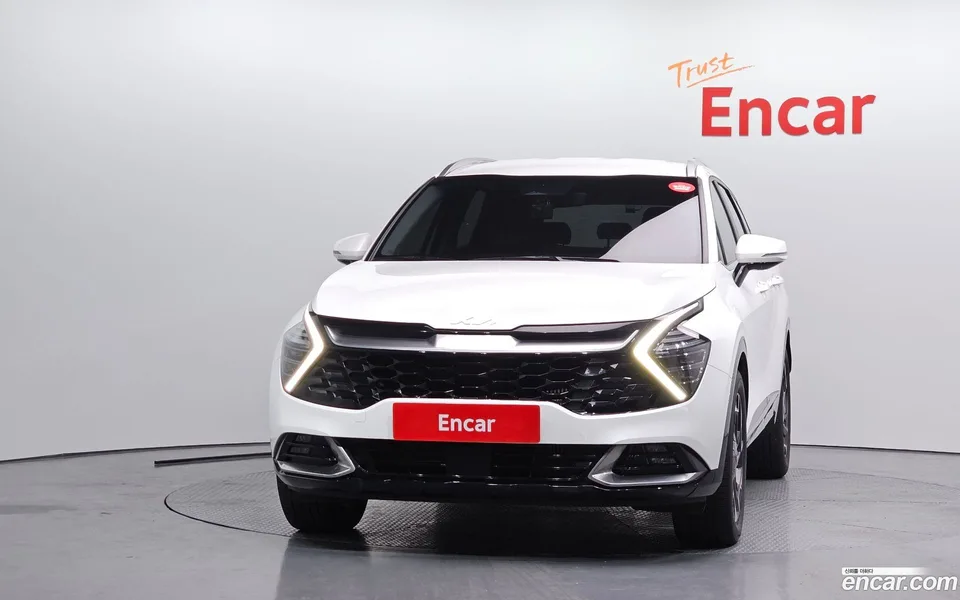 Kia Sportage 2.0 2WD 2023 — миниатюра 3