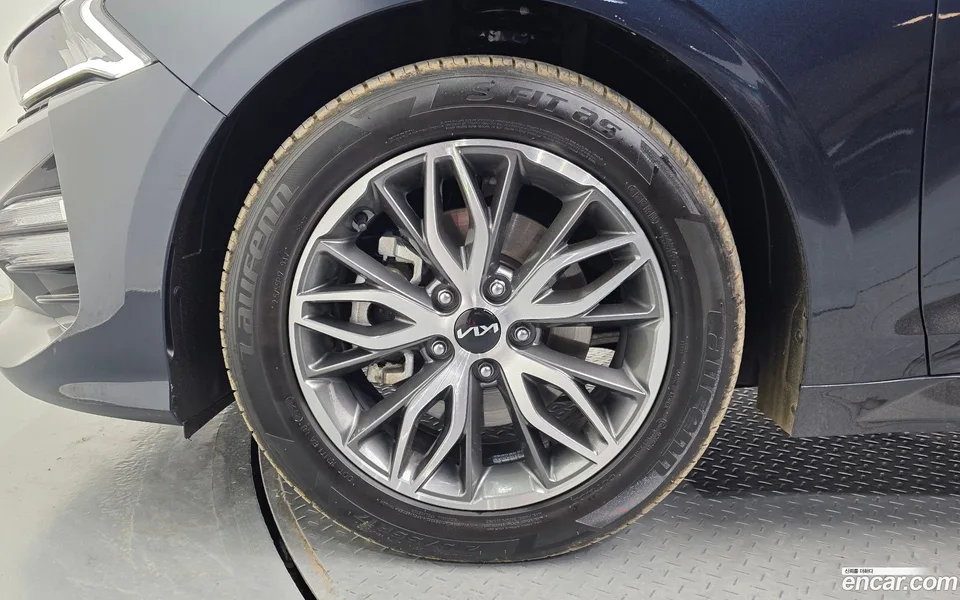 Kia K5 2.0 2023 — миниатюра 5