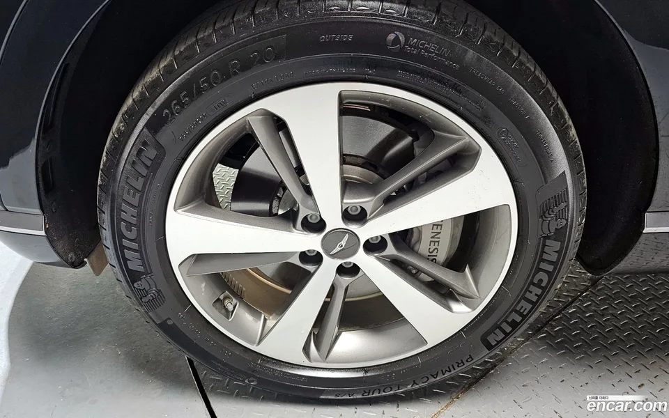 Genesis GV80 2.5T 2WD 2023 — миниатюра 5