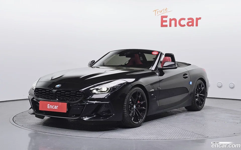 BMW Z4 M40i 2025 — фото 1, купить с доставкой в Москву