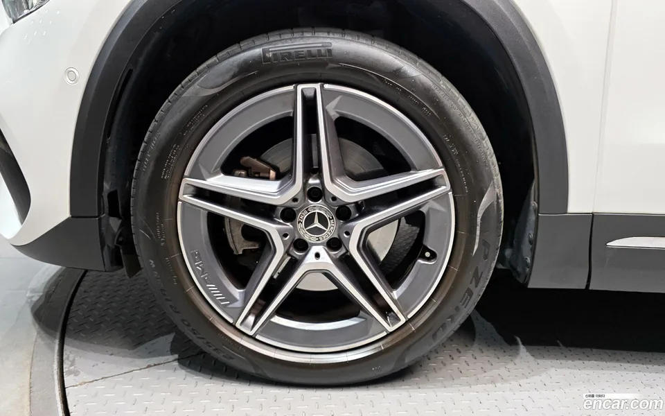 Mercedes-Benz GLA-Class GLA250 4MATIC 2022 — миниатюра 5