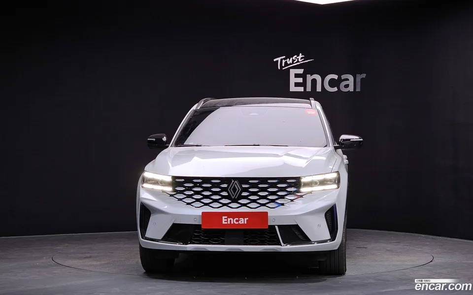 Renault Samsung Grand Koleos 1.5 E-TECH 2WD 2025 — миниатюра 3