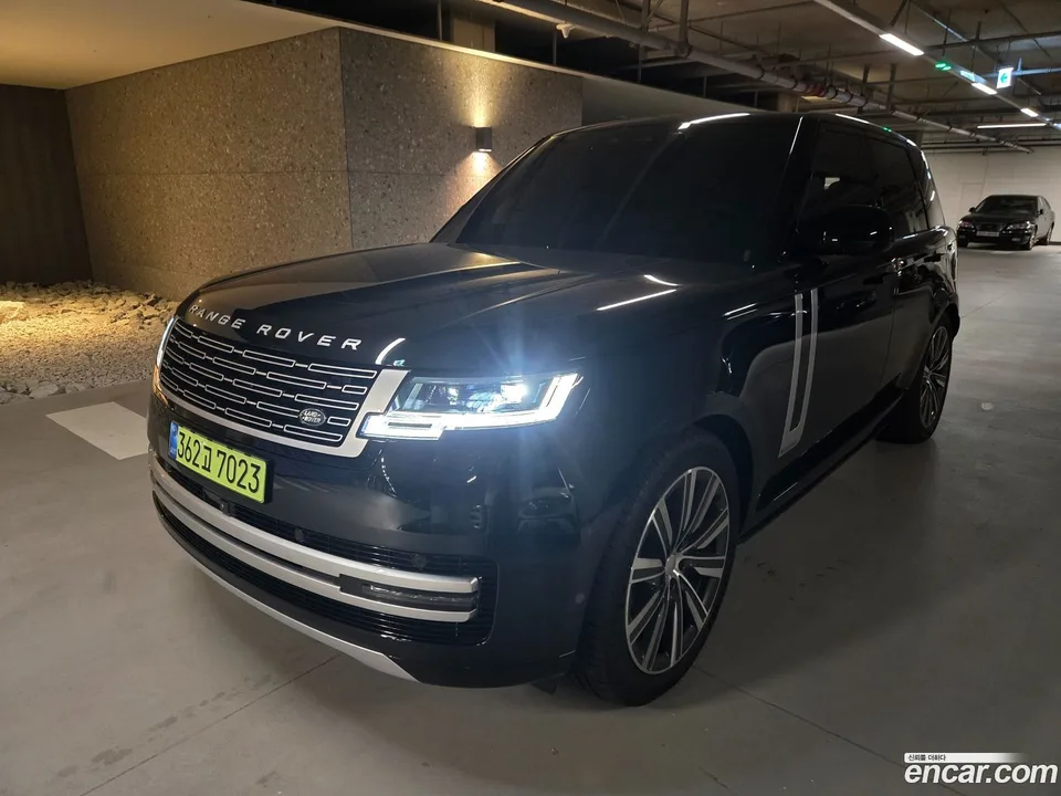 Land Rover Range Rover P550E AB 2025 — миниатюра 2