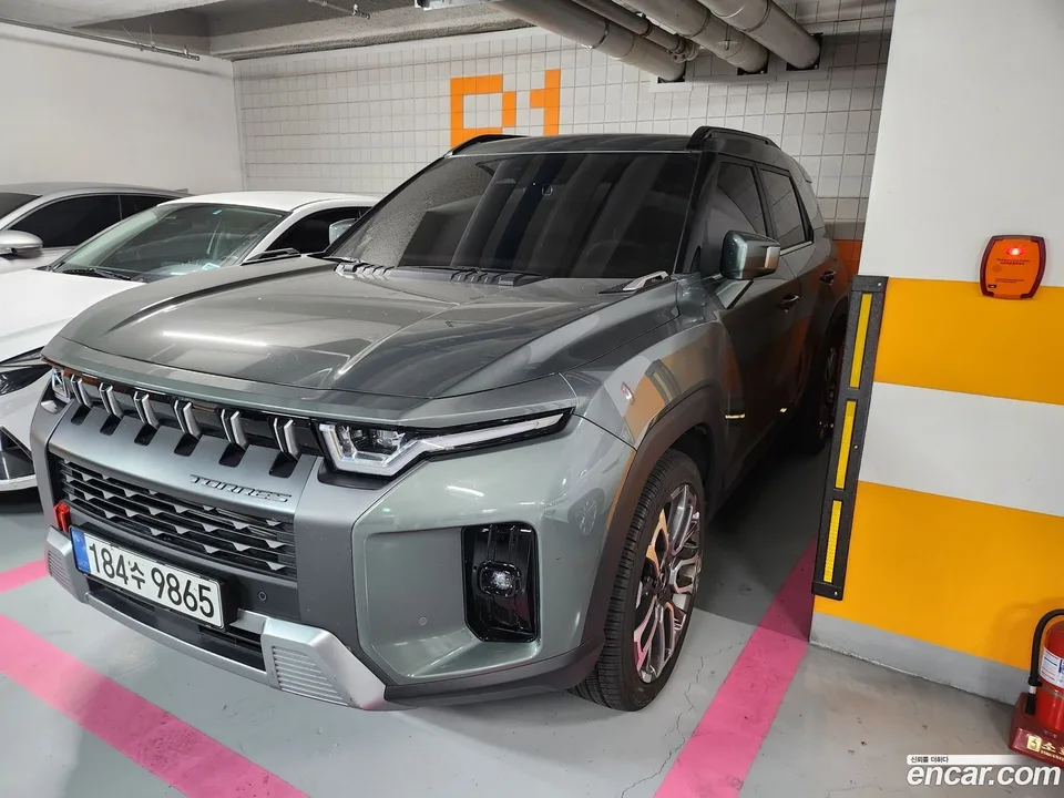 KG Mobility Torres 1.5 2WD 2024 — фото 1, купить с доставкой в Москву