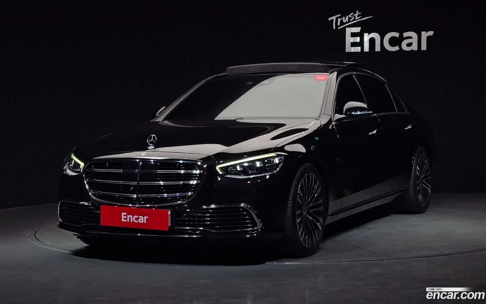 Mercedes-Benz S-Class S450L 4MATIC 2023 — фото 1, купить с доставкой в Москву