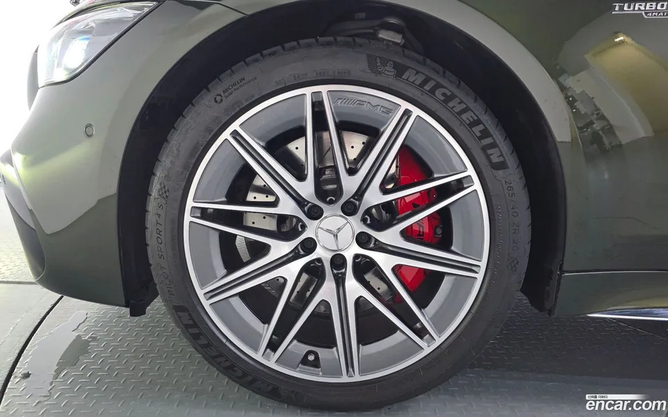 Mercedes-Benz AMG GT 4 43 4MATIC+ 2023 — миниатюра 5