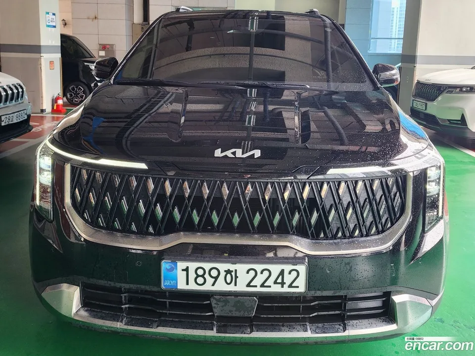 Kia Carnival 9 2025 — миниатюра 2