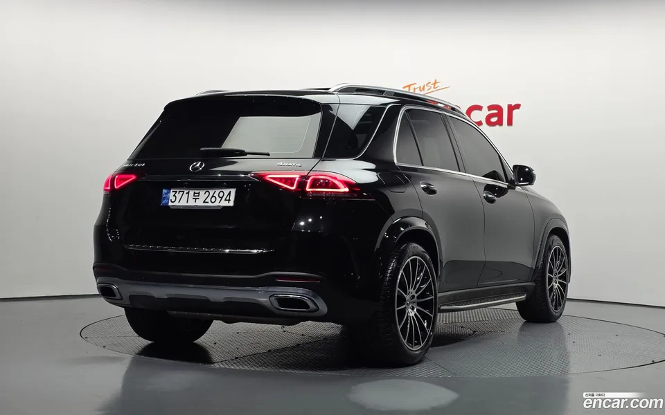 Mercedes-Benz GLE-Class GLE450 4MATIC 2023 — миниатюра 2