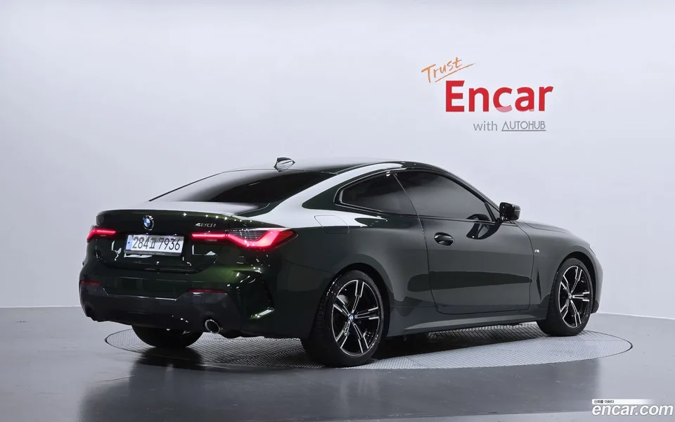 BMW 4 Series 420i M 2022 — миниатюра 2