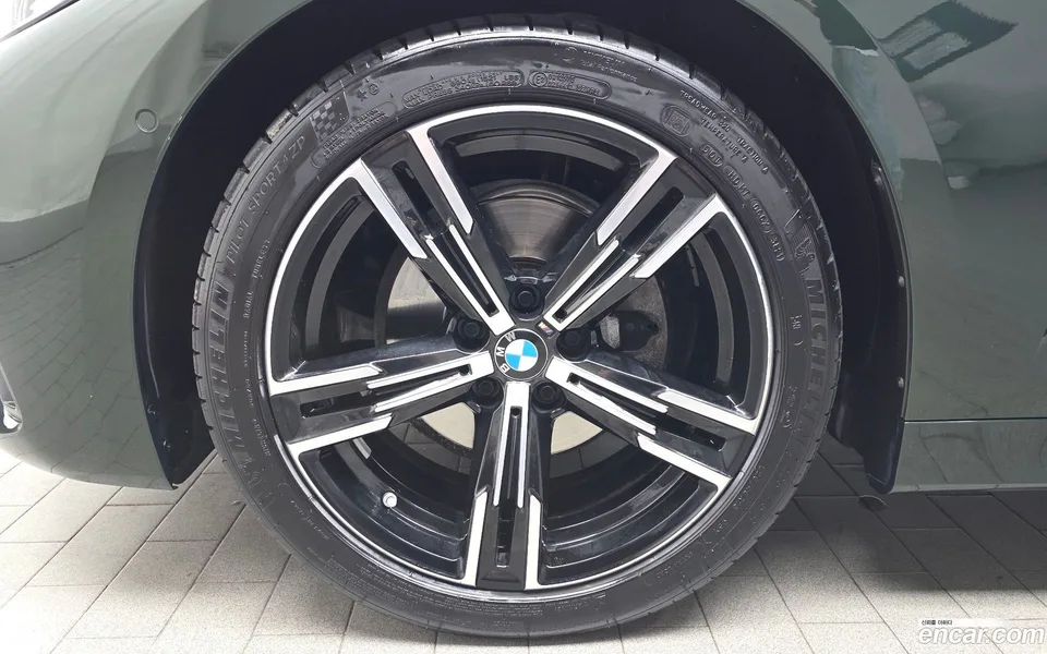 BMW 4 Series 420i M 2022 — миниатюра 5