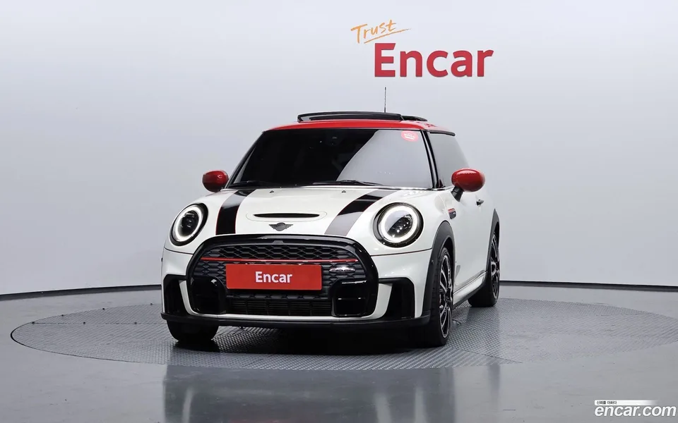 MINI Cooper S JCW 2022 — миниатюра 3