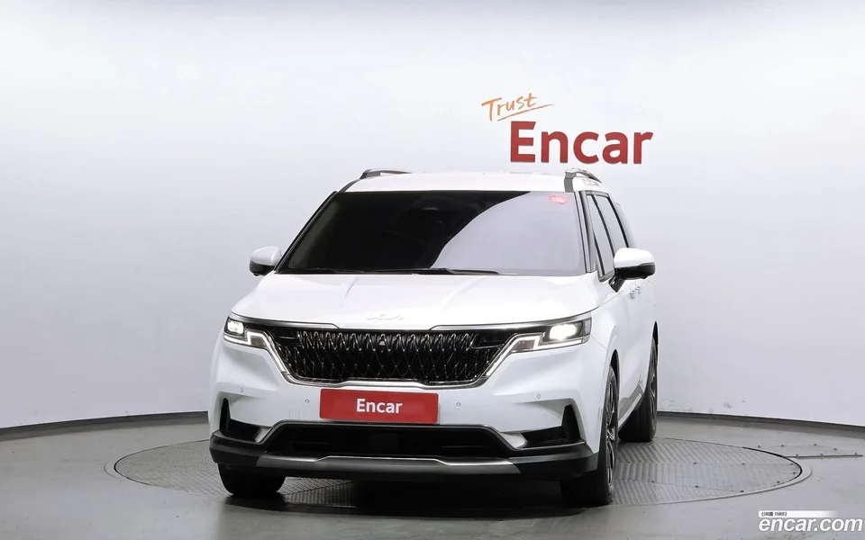 Kia Carnival 7 2022 — миниатюра 2