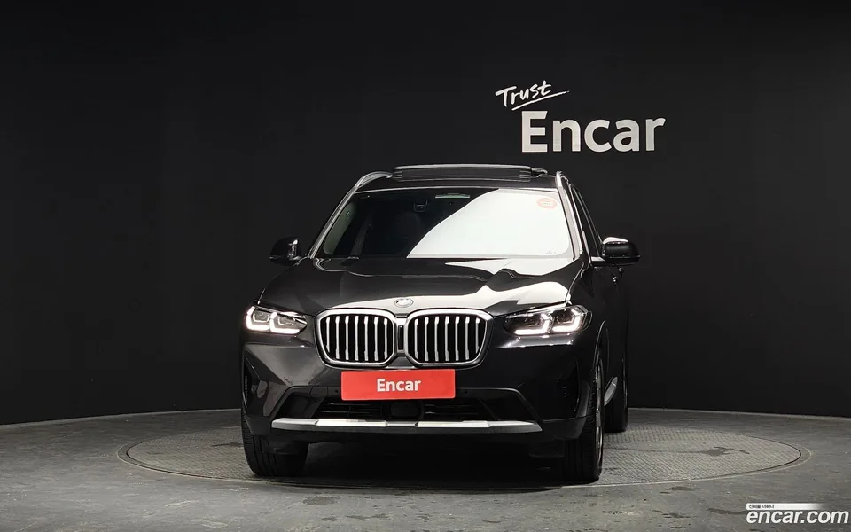 BMW X3 xDrive 20i 2023 — миниатюра 3