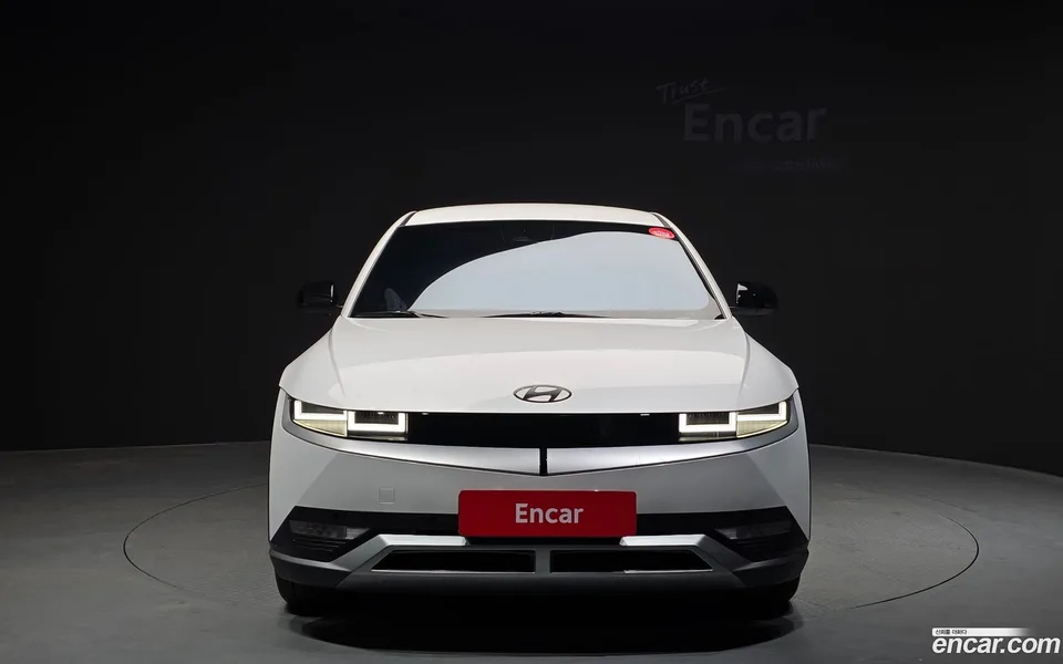Hyundai Ioniq 5 2024 — миниатюра 3