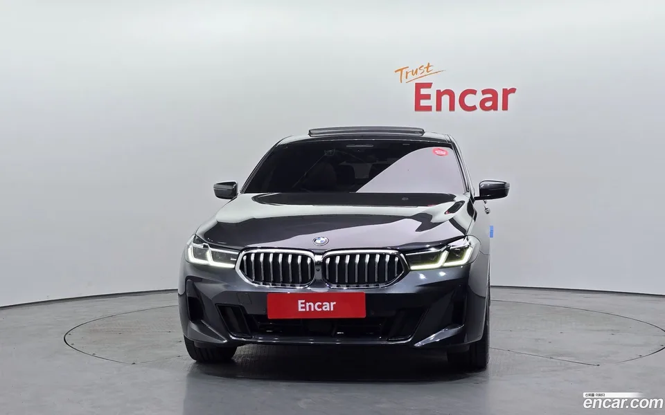 BMW 6 Series GT 620d xDrive M 2023 — миниатюра 3