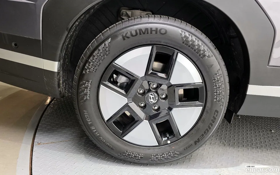 Hyundai SantaFe HEV 1.6 2WD 2025 — миниатюра 5