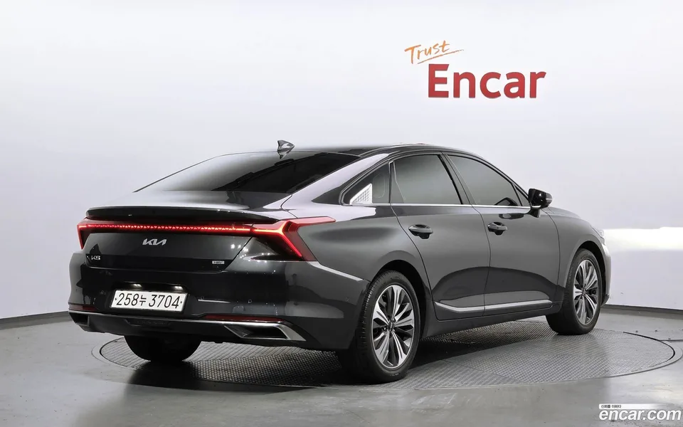 Kia K8 Hybrid 2022 — миниатюра 2