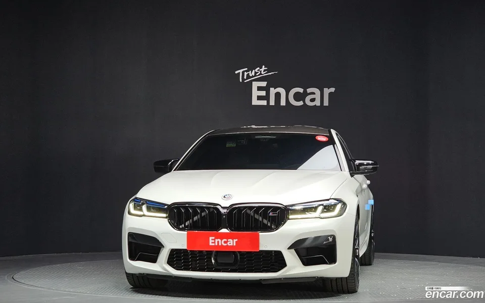 BMW M5 M5 2023 — миниатюра 3