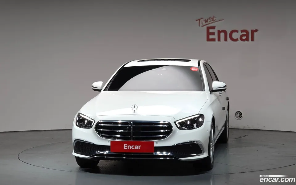 Mercedes-Benz E-Class E250 2022 — миниатюра 3