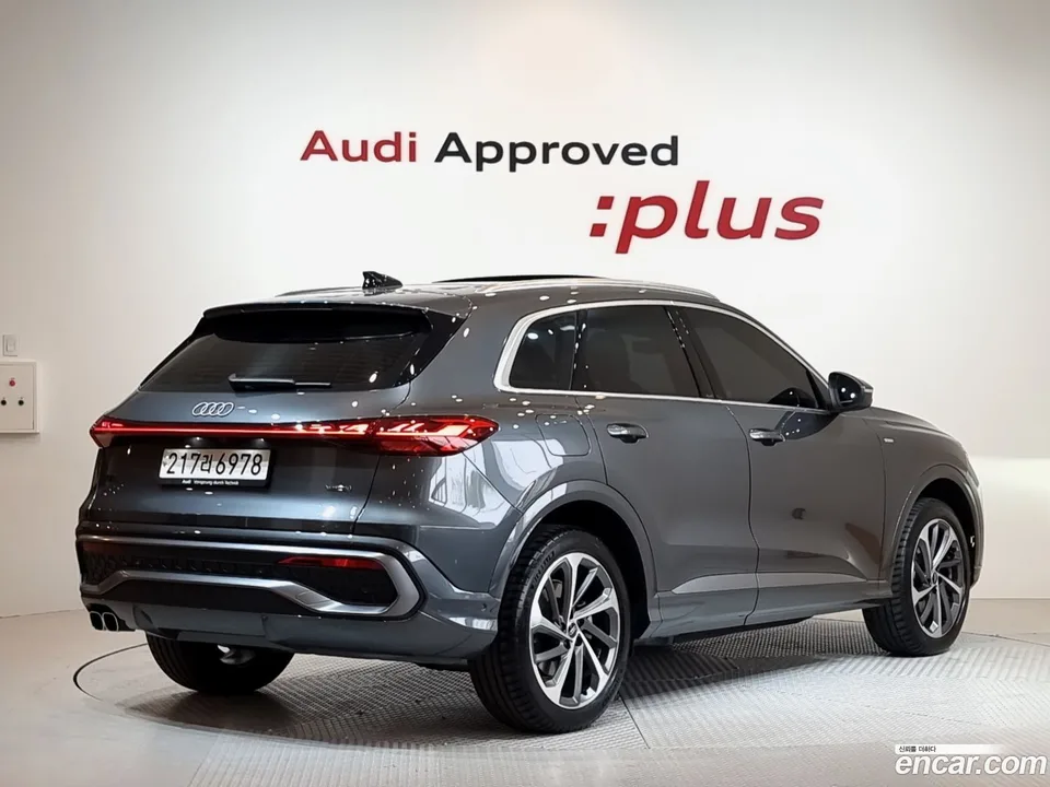 Audi Q5 (80A) 40 TDI S Line 2025 — миниатюра 2