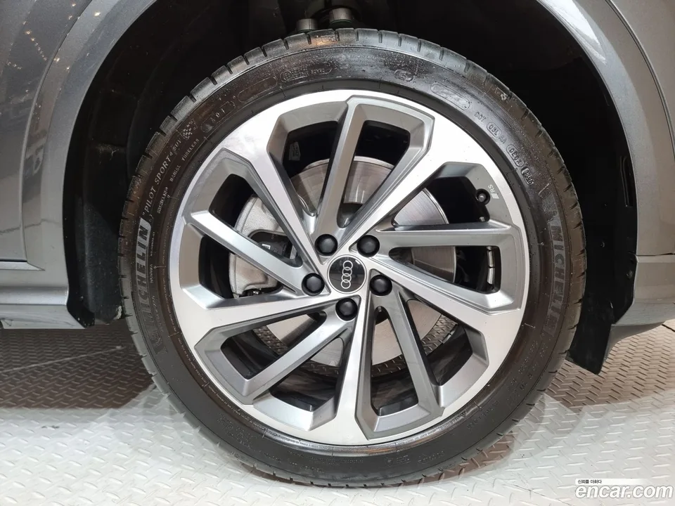 Audi Q5 (80A) 40 TDI S Line 2025 — миниатюра 5