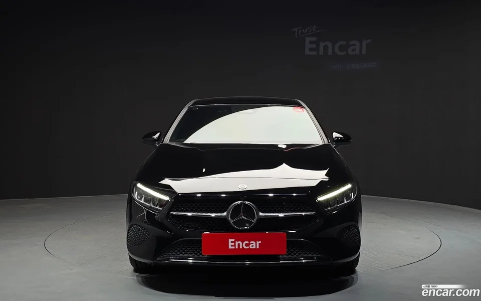 Mercedes-Benz A-Class A220 2024 — миниатюра 3