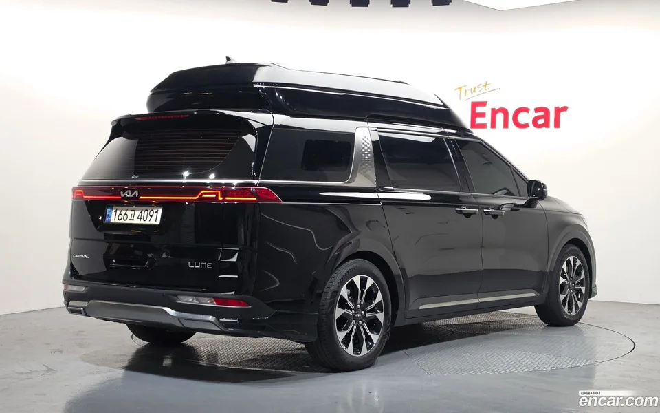 Kia Carnival 9 () 2022 — миниатюра 2