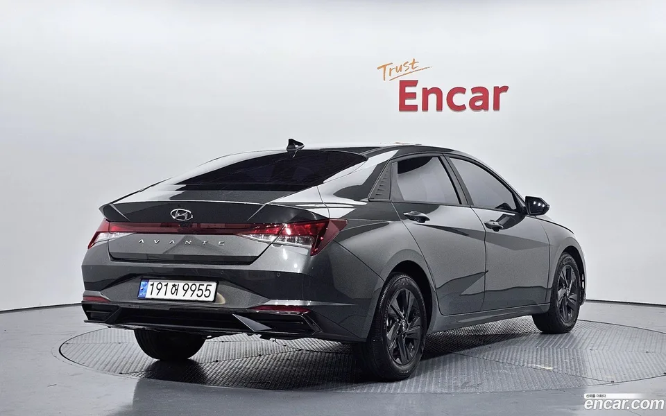 Hyundai Avante 1.6 2023 — миниатюра 2