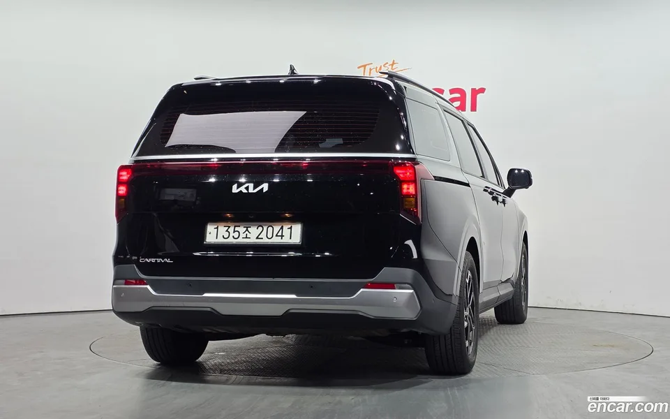 Kia Carnival 9 2024 — миниатюра 4